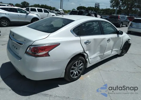 2015 Nissan Altima 2.5 S из США, поврежденный, VIN 1N4AL3AP3FN307947